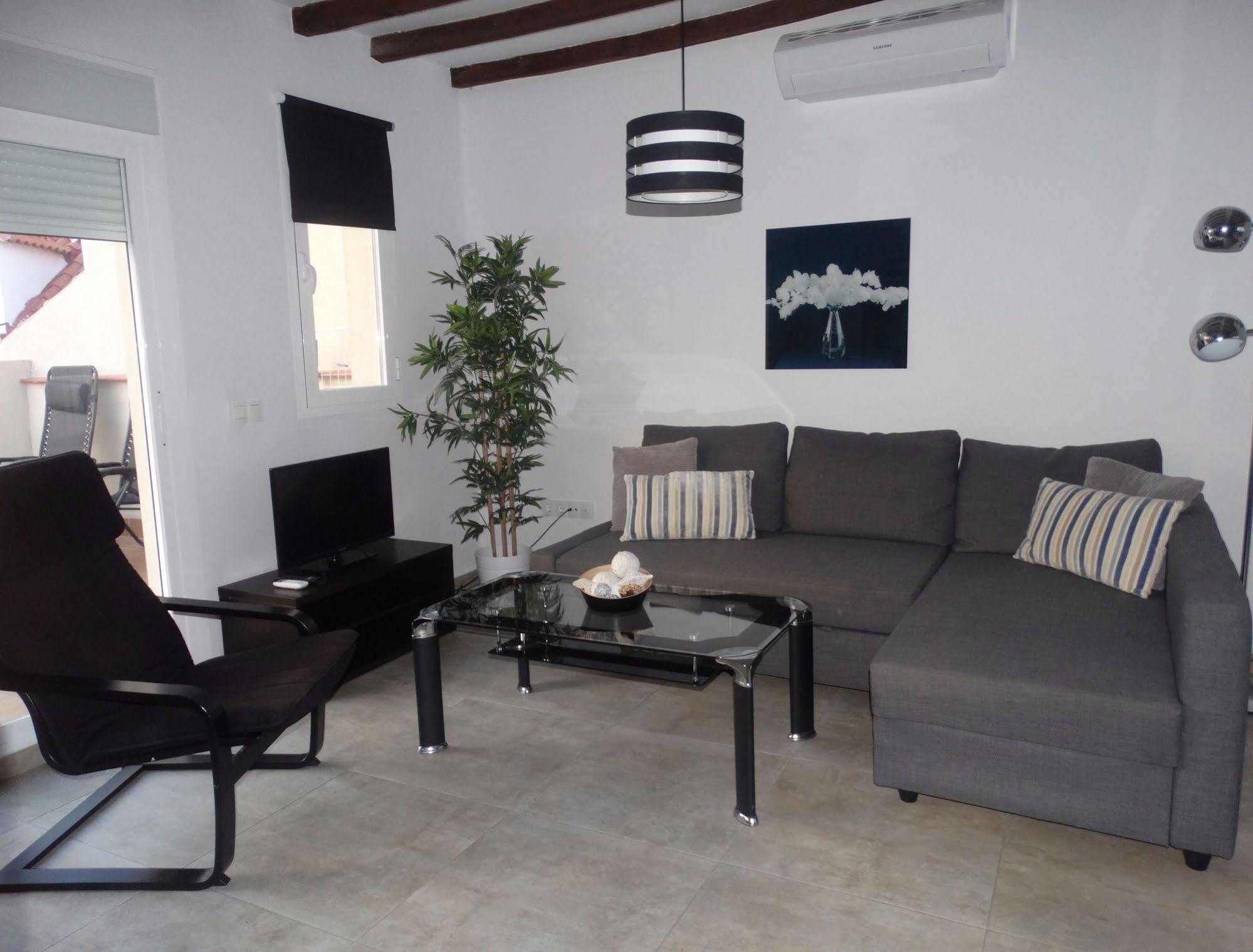 Malaga Apartamentos - Nuno Gomez, 24 エクステリア 写真
