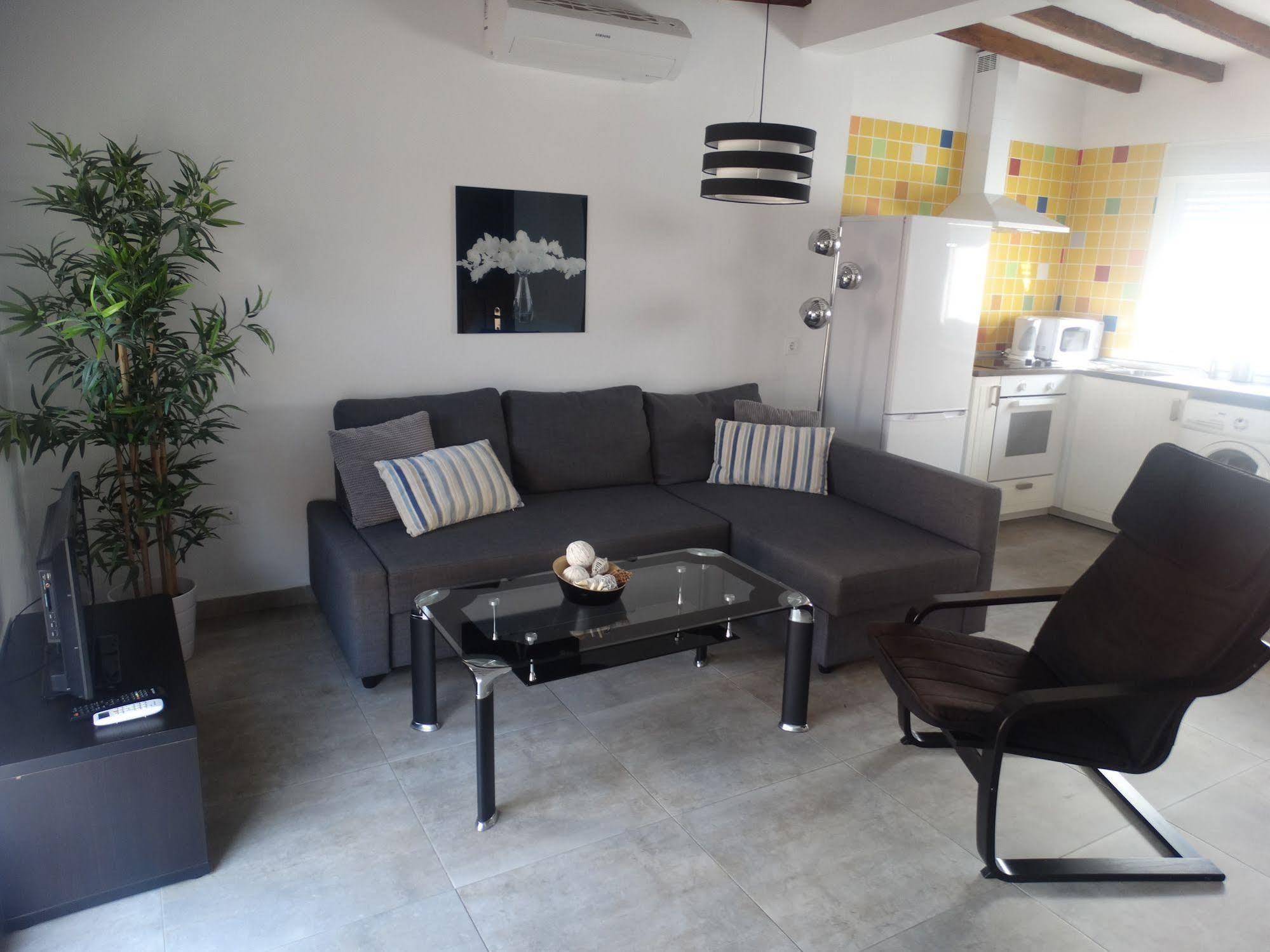 Malaga Apartamentos - Nuno Gomez, 24 エクステリア 写真