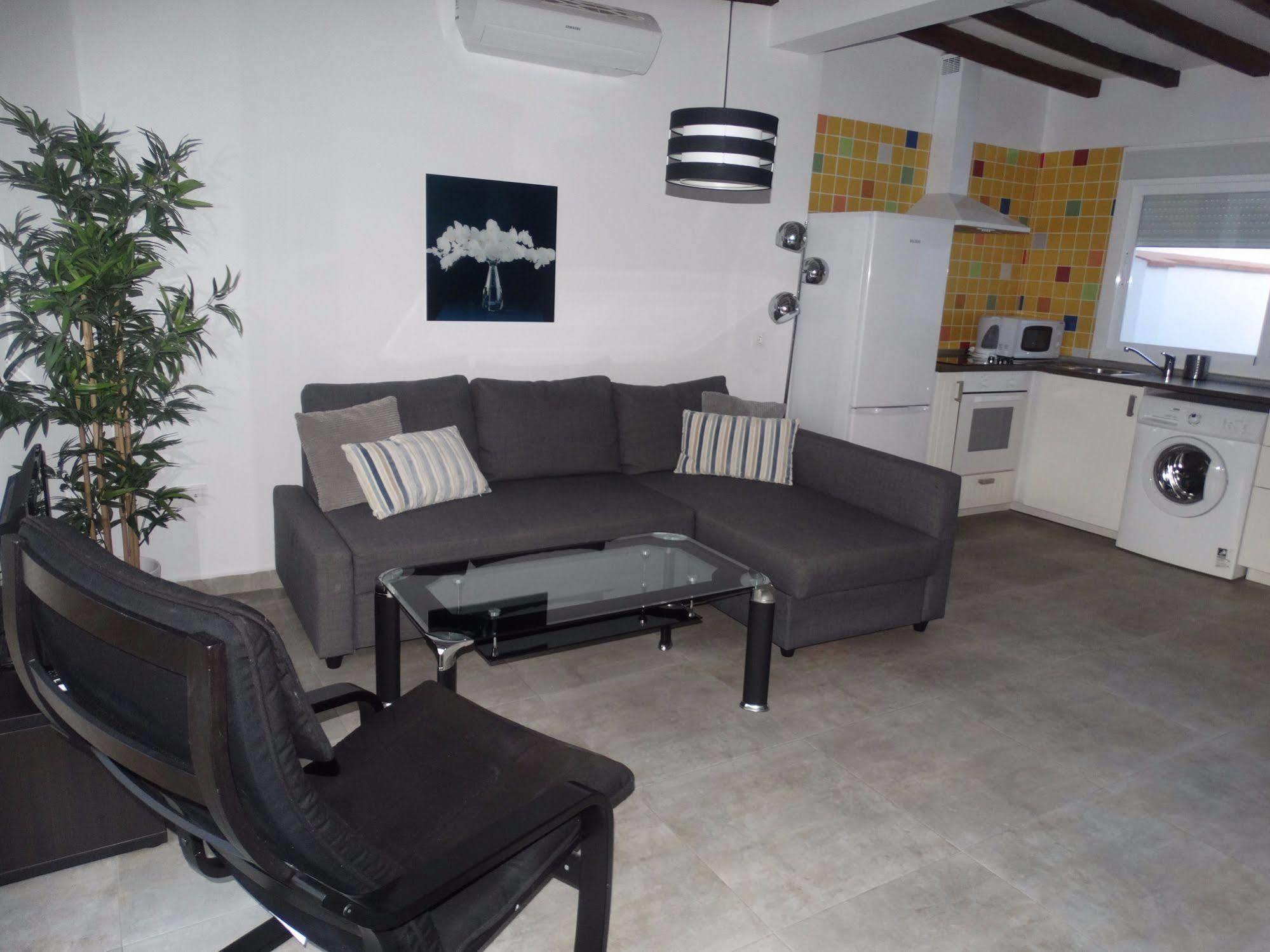 Malaga Apartamentos - Nuno Gomez, 24 エクステリア 写真