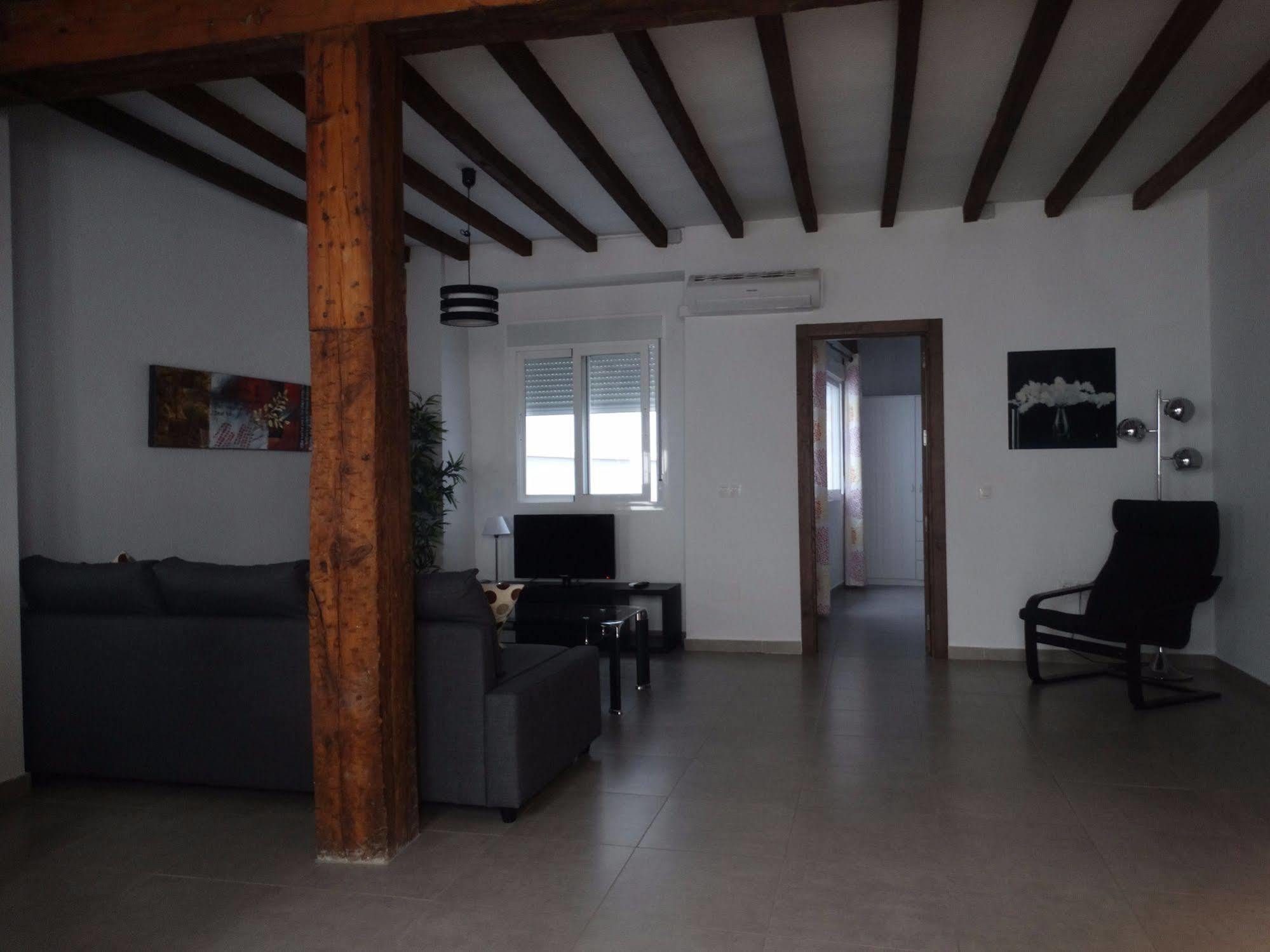 Malaga Apartamentos - Nuno Gomez, 24 エクステリア 写真