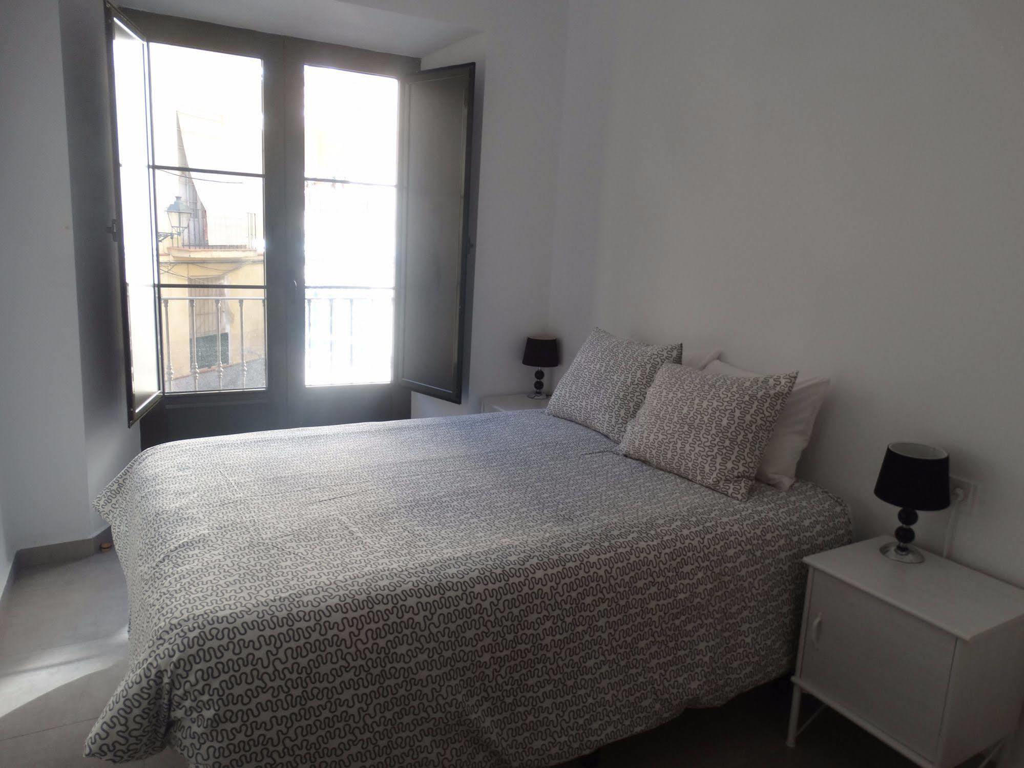 Malaga Apartamentos - Nuno Gomez, 24 エクステリア 写真